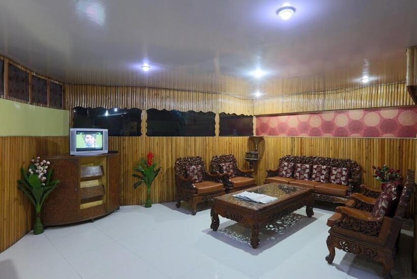 Hotel Assembly Shillong Ngoại thất bức ảnh