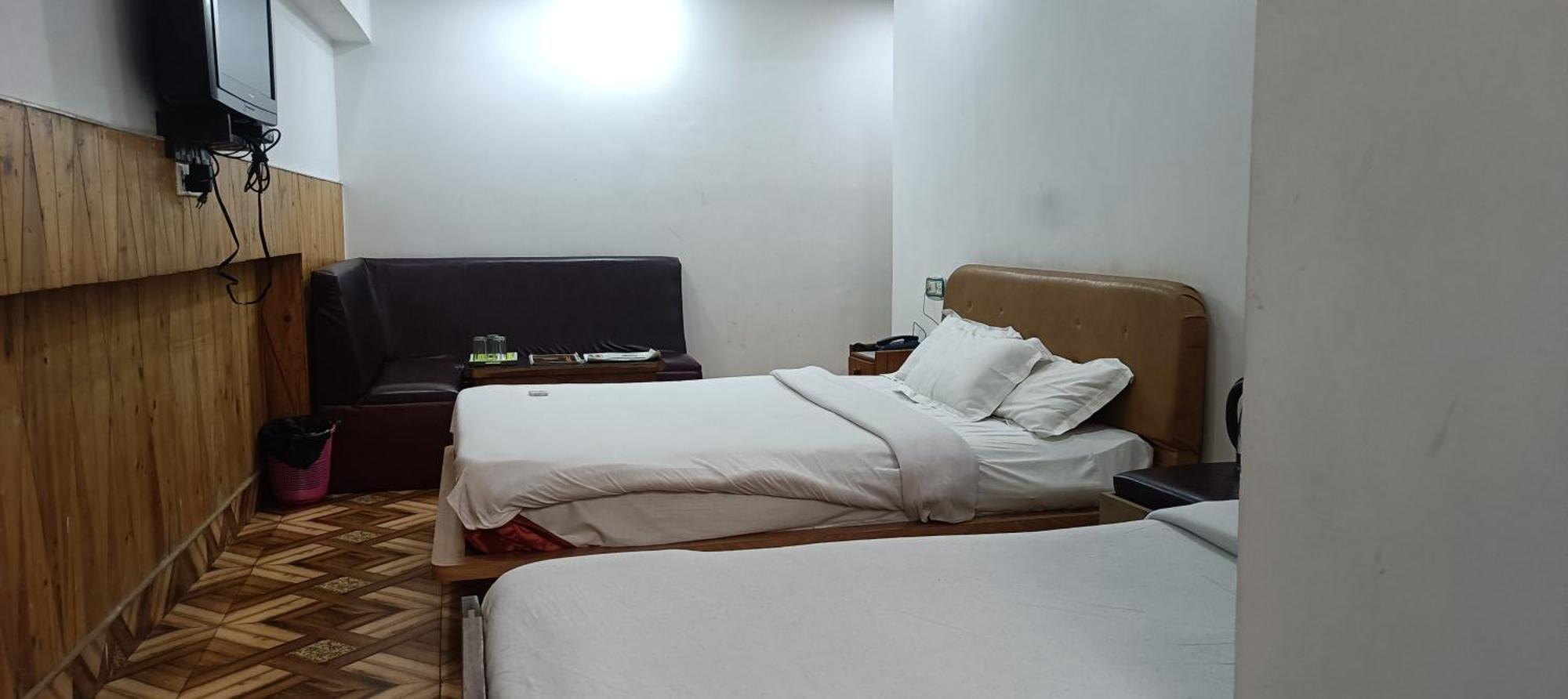 Hotel Assembly Shillong Ngoại thất bức ảnh