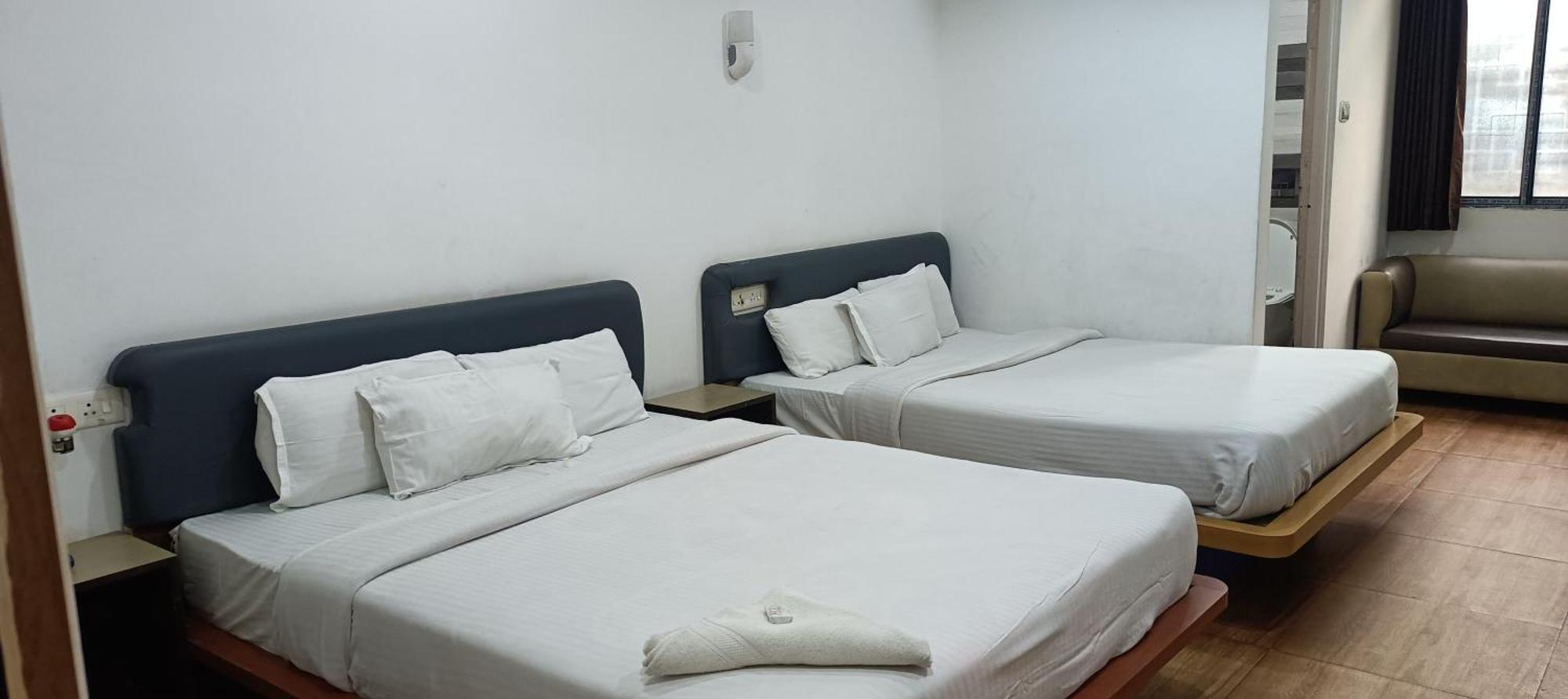 Hotel Assembly Shillong Ngoại thất bức ảnh