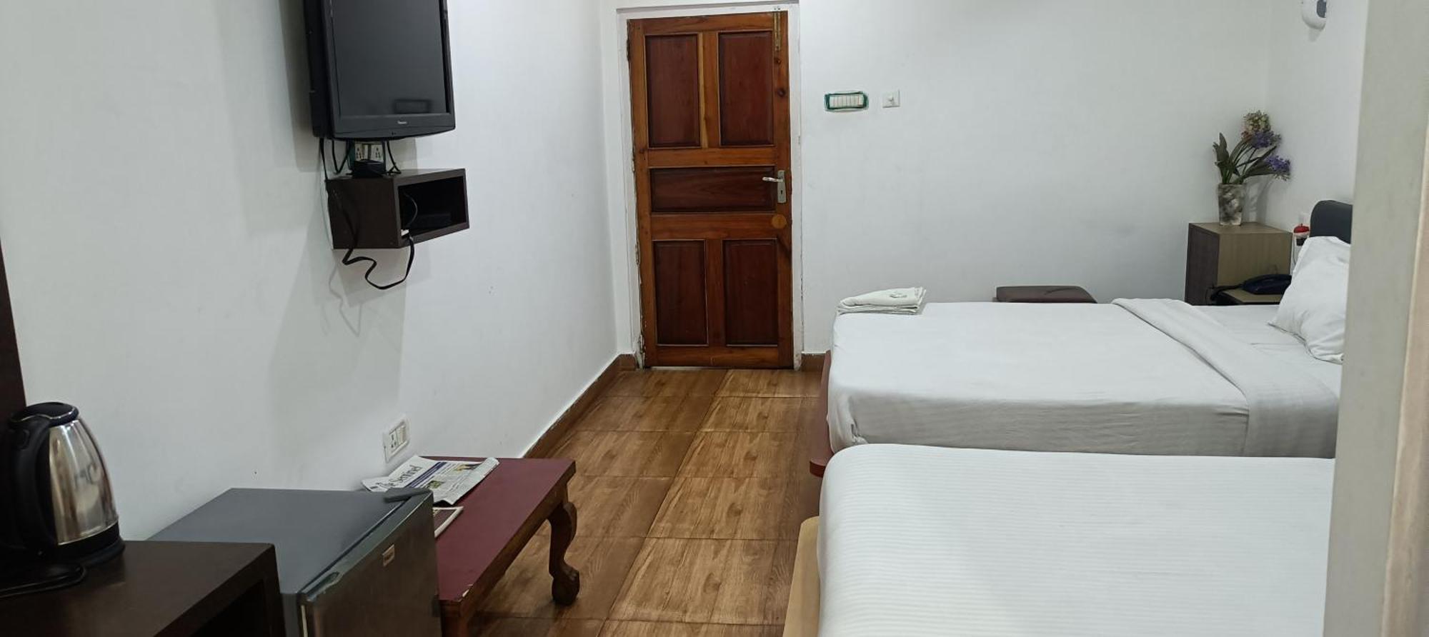 Hotel Assembly Shillong Ngoại thất bức ảnh