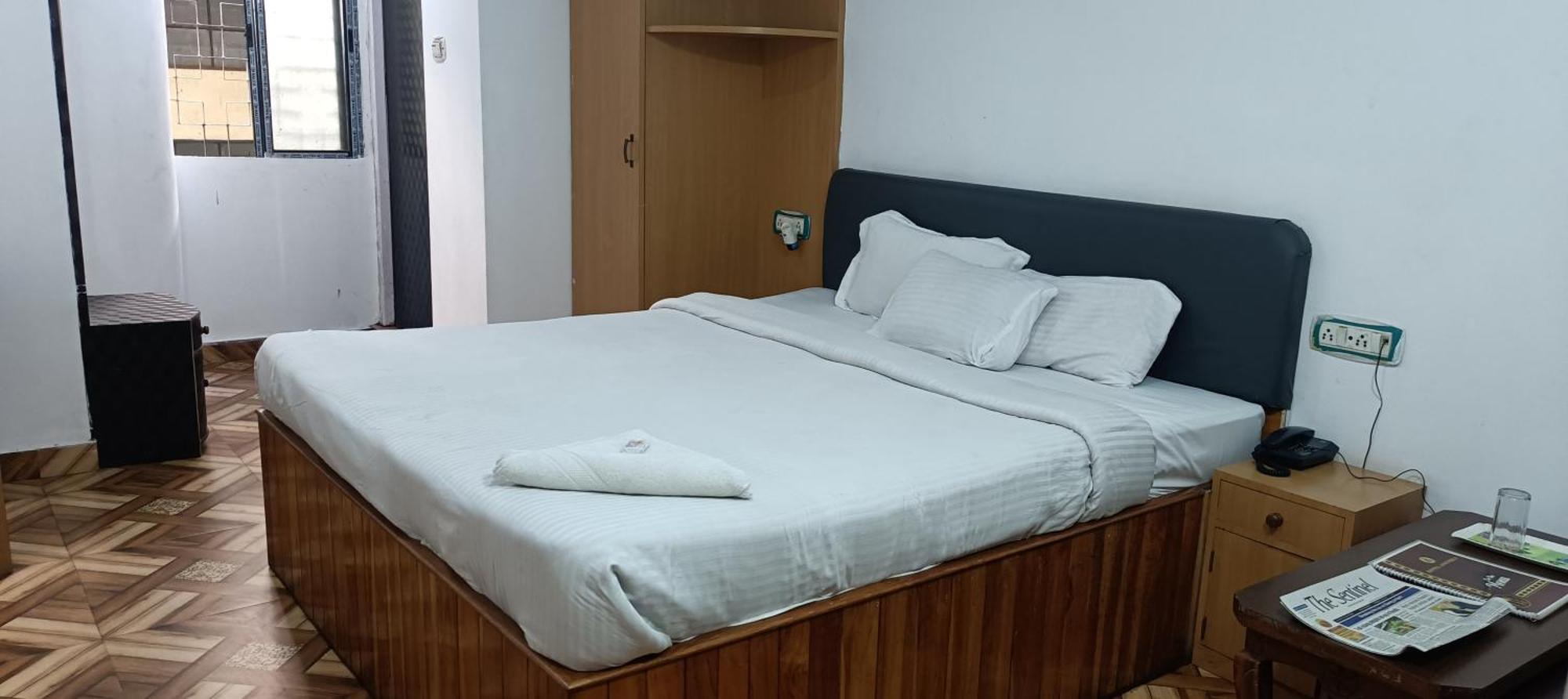 Hotel Assembly Shillong Ngoại thất bức ảnh