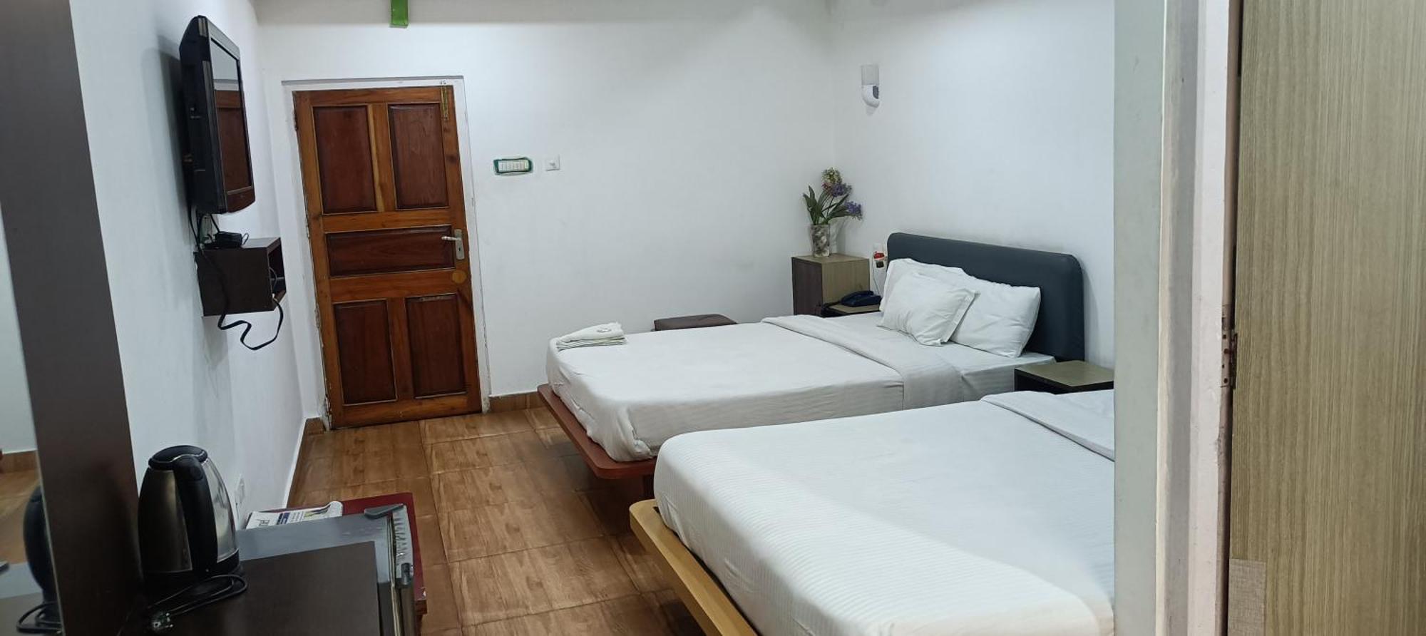 Hotel Assembly Shillong Ngoại thất bức ảnh